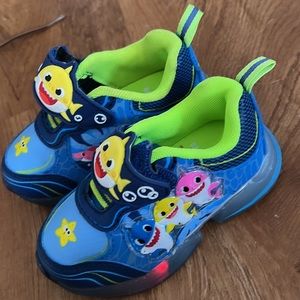 Baby shark light up sneakers